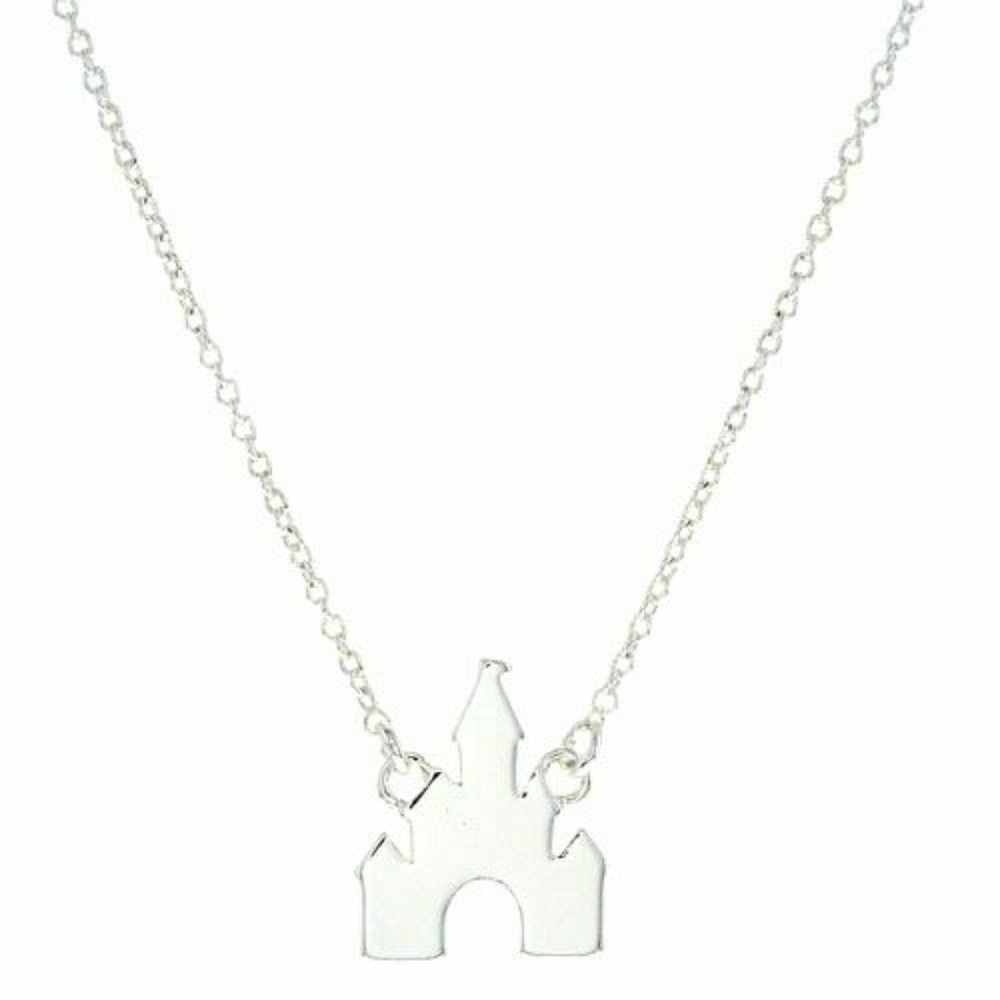 ISO this necklace.